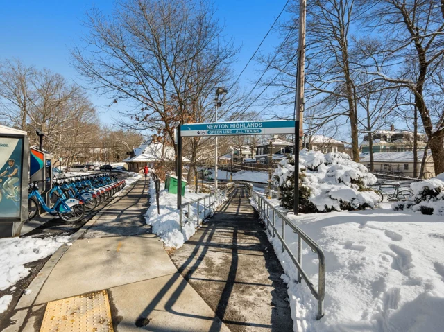 1151 Walnut · Residence 302 · view 4