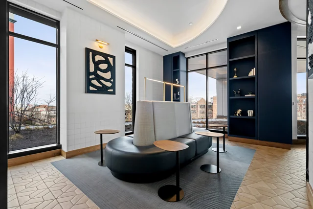 1515 Comm Ave · Co-working space