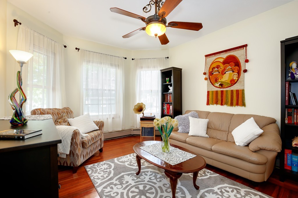 558 Washington St, Boston · 房屋照片 2