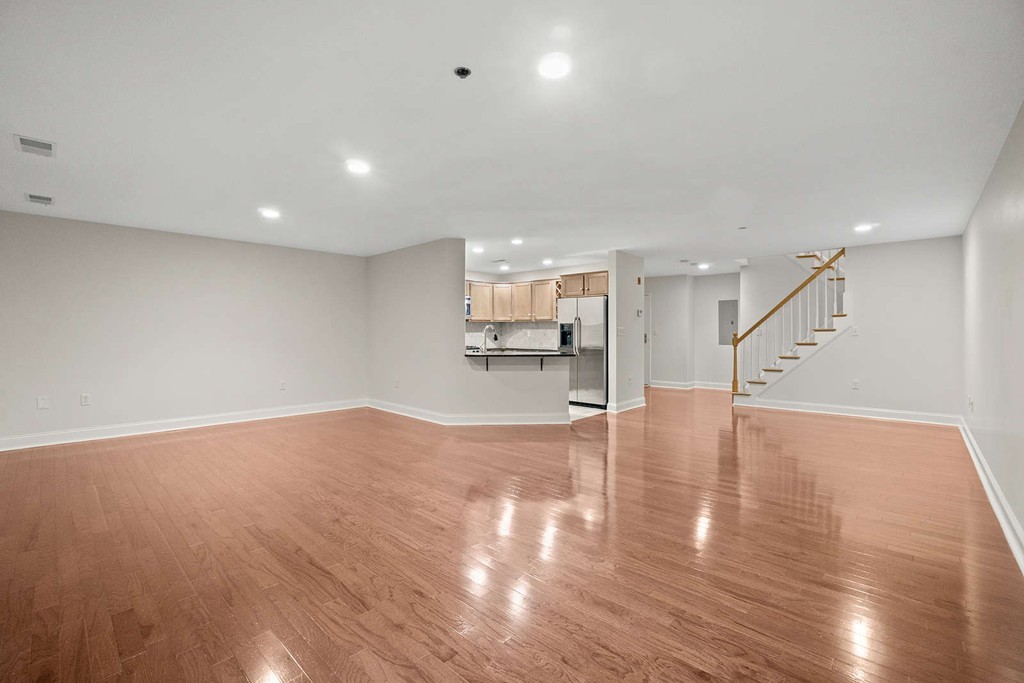 120 Wyllis Ave, Everett · 房屋照片 4