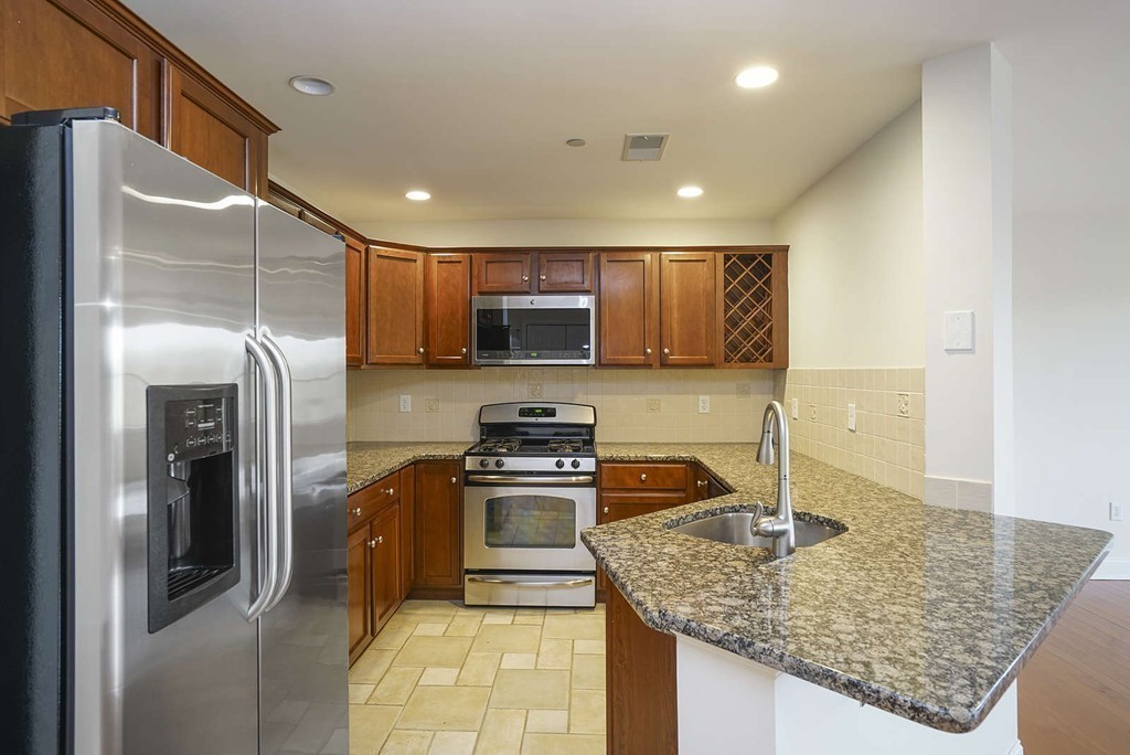 120 Wyllis Ave, Everett · 房屋照片 3