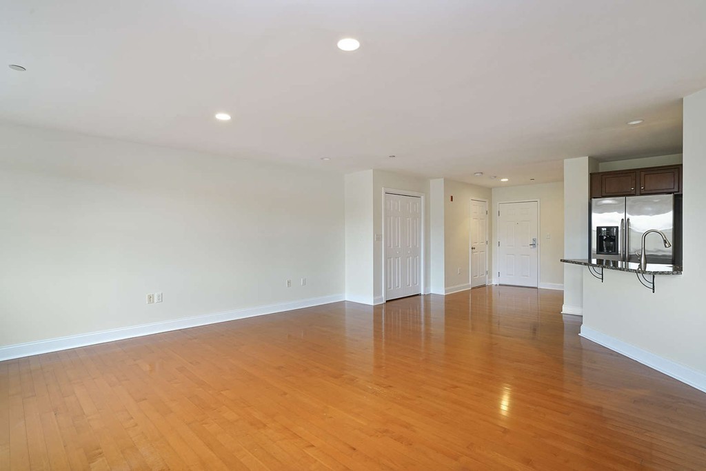 120 Wyllis Ave, Everett · 房屋照片 5