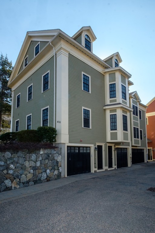 426 Main Street, Waltham · 房屋照片 2