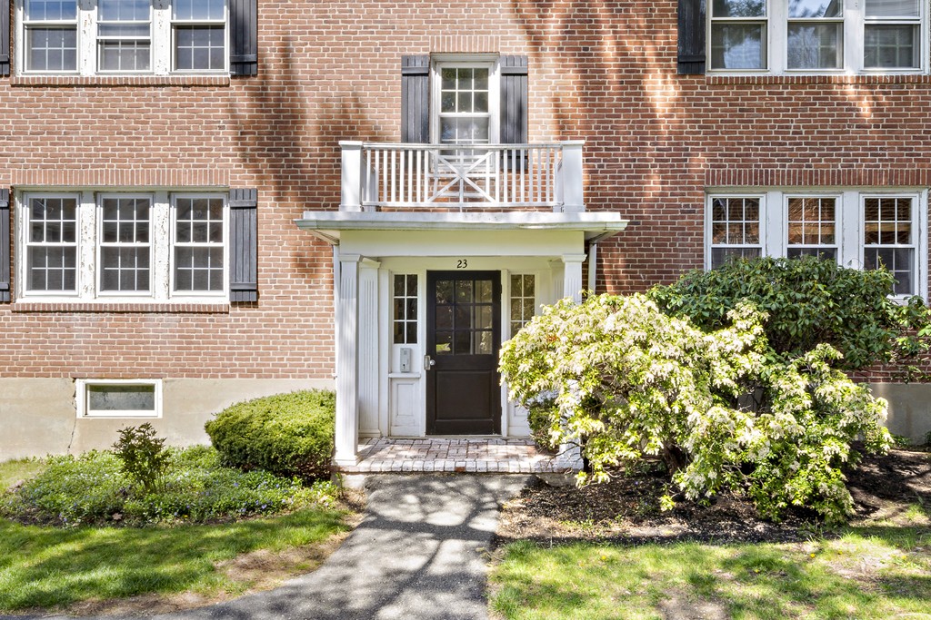 23 Hammond Pond Parkway, Newton · 房屋照片 3