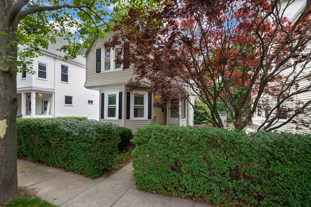 75 Cleverly Ct, Quincy