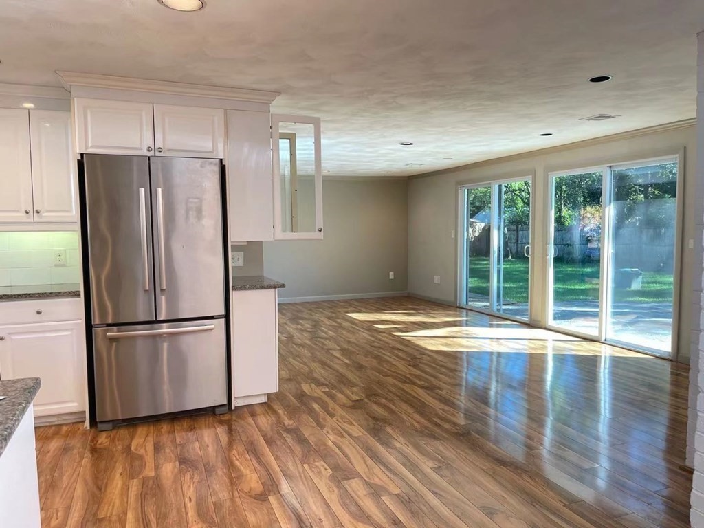 6 Nadine Rd, Framingham · 房屋照片 5