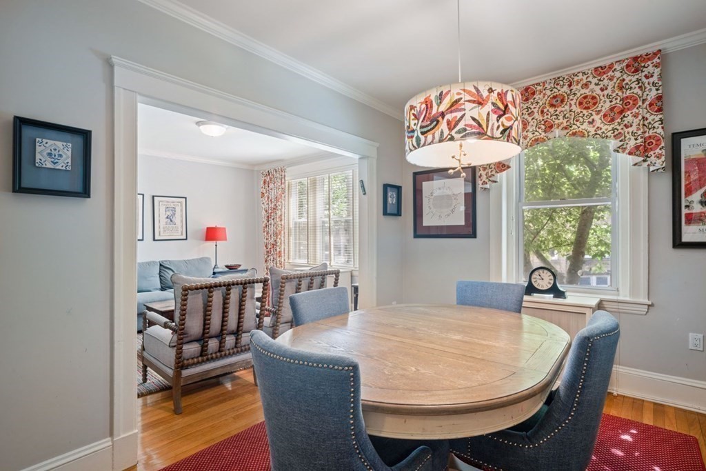231 Freeman St, Brookline · 房屋照片 2