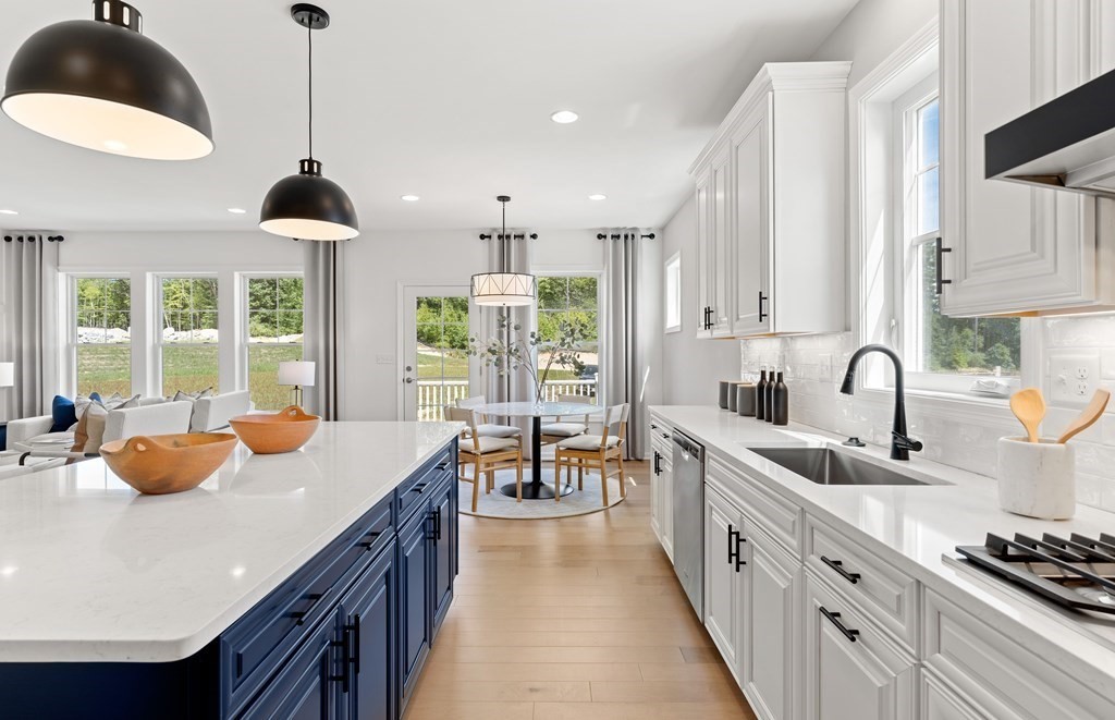 23 Cooley Drive, Woburn · 房屋照片 2