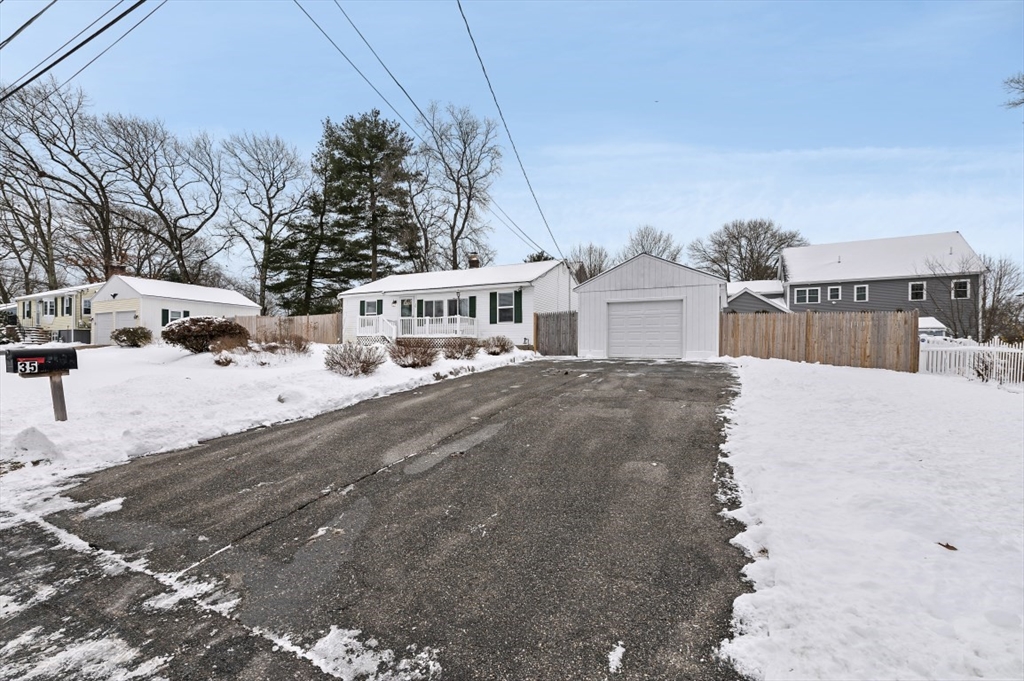 35 Lantern Ln, Burlington · 房屋照片 2