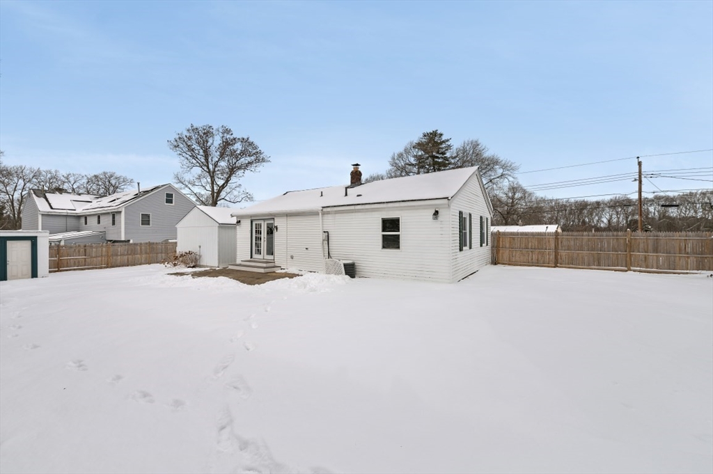 35 Lantern Ln, Burlington · 房屋照片 4