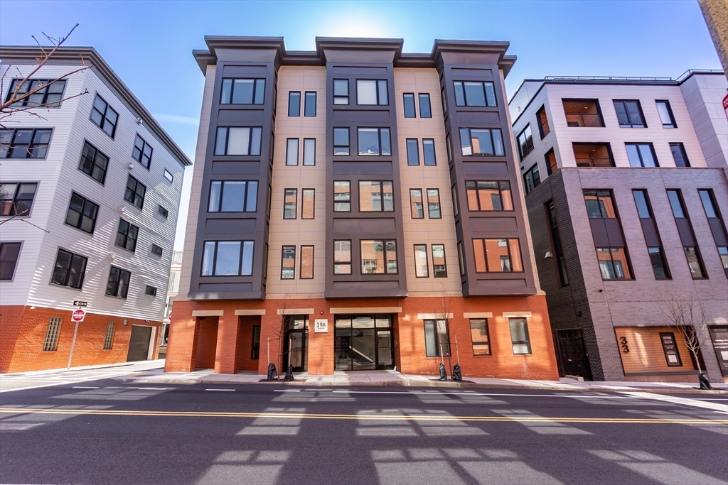 39 A Street #8, Boston