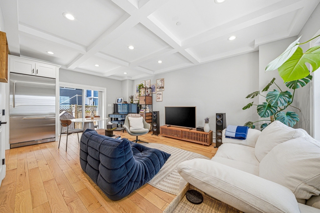 51 Oliver St #2, Somerville