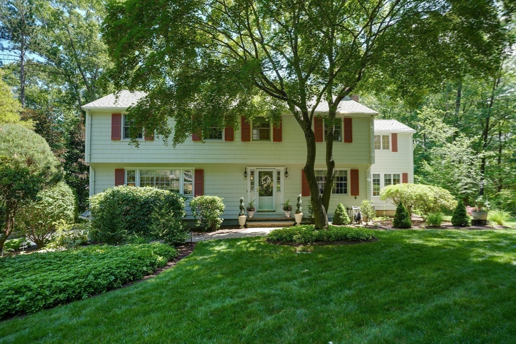 15 Carter Drive, Framingham