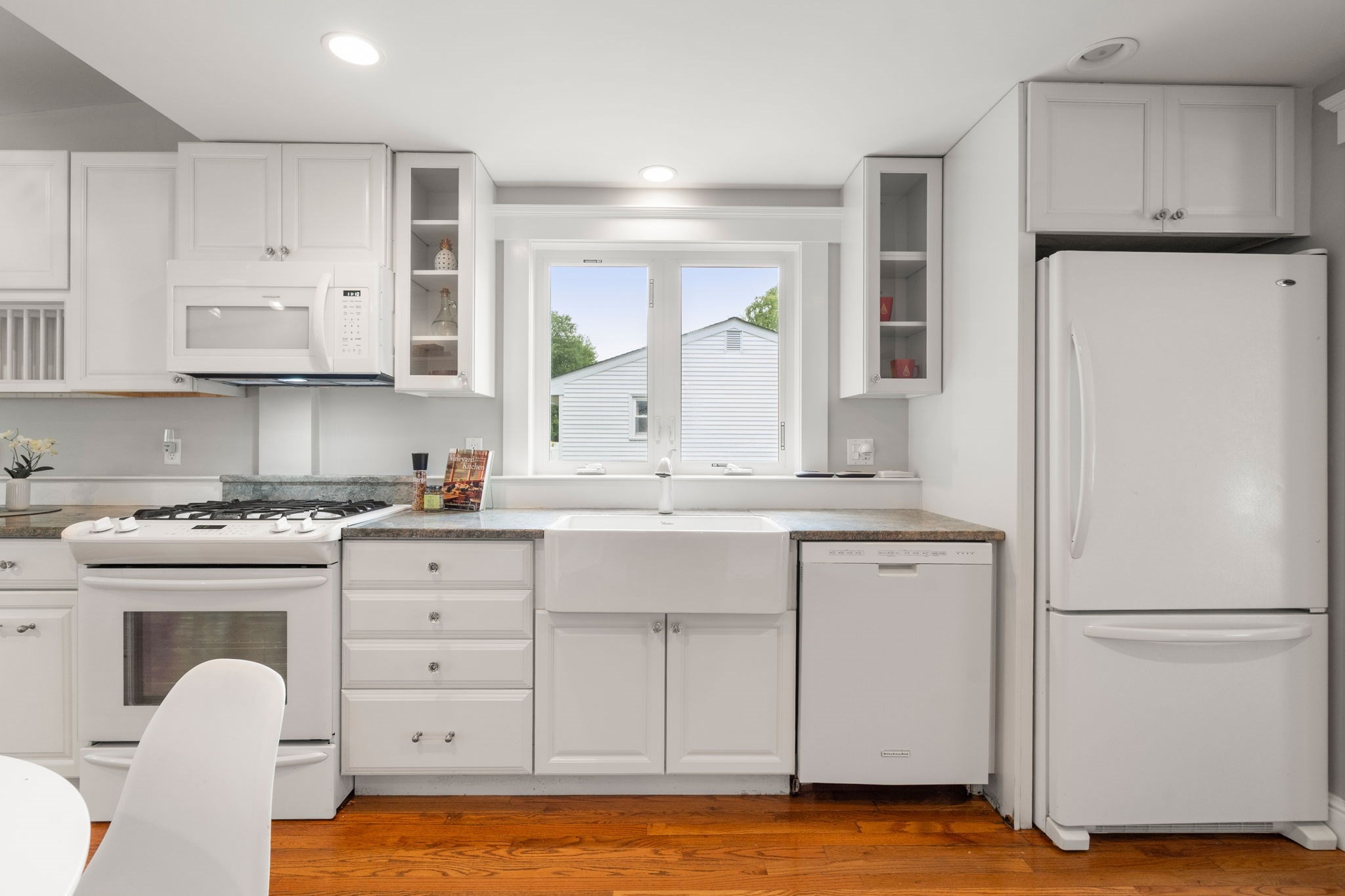 203 Channing Rd, Belmont · 房屋照片 5